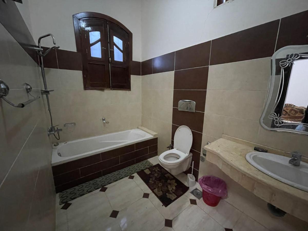 Bob Marley Bed & Breakfast & Restaurant Λούξορ Εξωτερικό φωτογραφία
